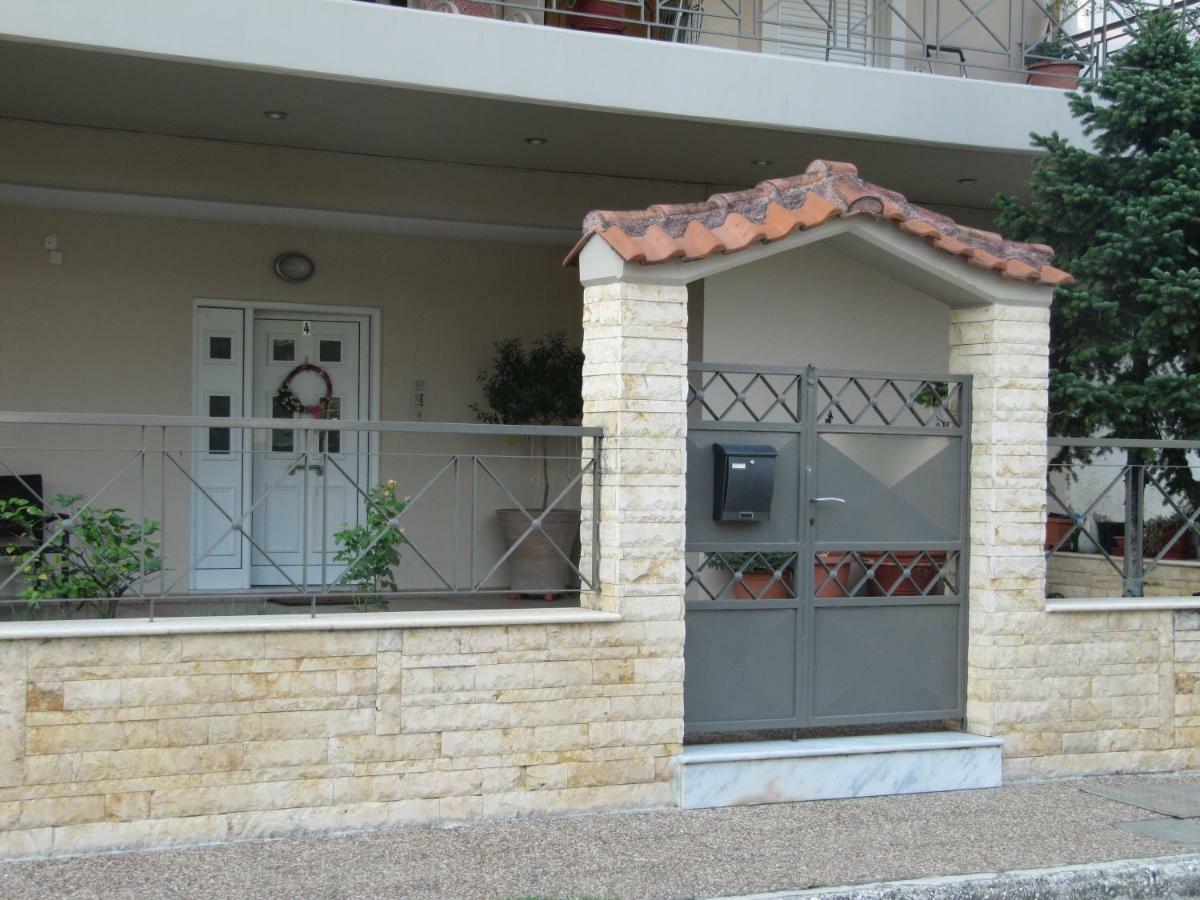 Cozy & Quiet City Apartment Trikala  Exterior photo